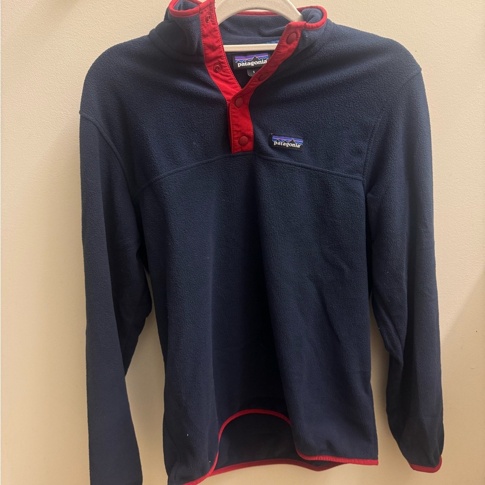 Patagonia Men's Dark Blue Sweater with Red Trim
